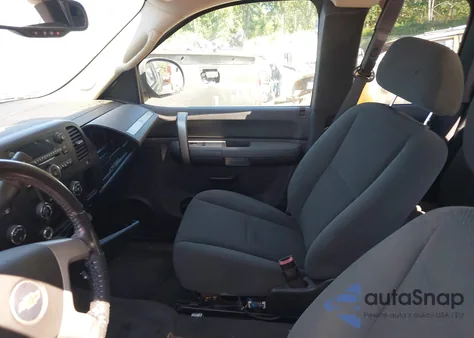 2008 Chevrolet Silverado 1500 Lt1 z USA, uszkodzony, nr VIN 2GCEK19C681262513